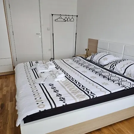 Апартаменти Your Perfect